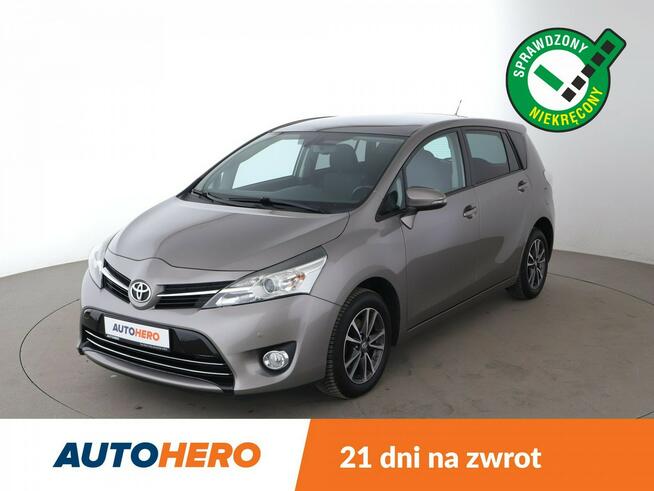 Toyota Verso klima auto, navi, kamera cofania