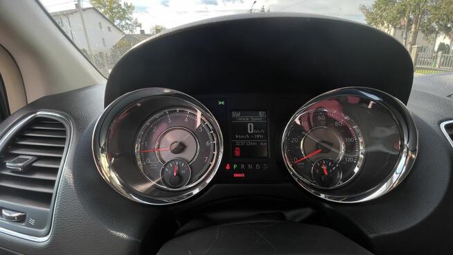 2011 LIMITED chryslera town&country