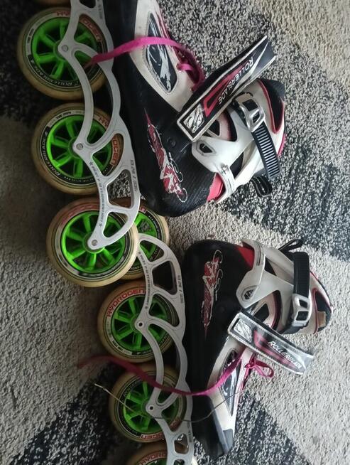 Sprzedam rolki ROLLErblade rozm 42