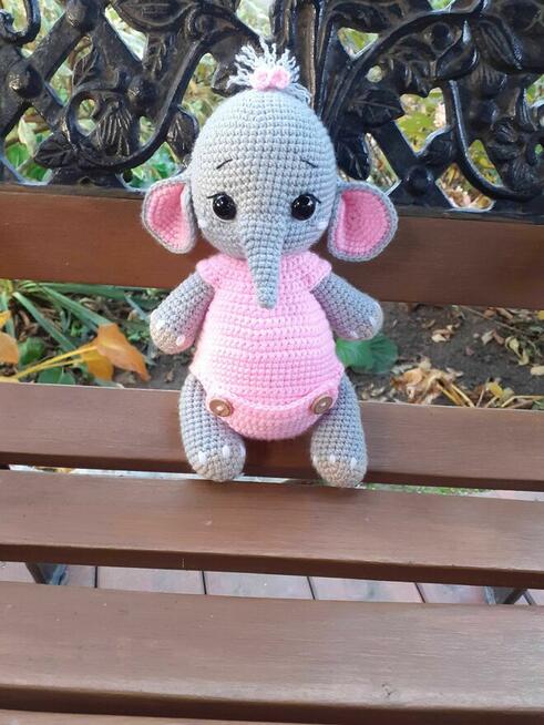 Słoń na szydełku