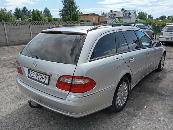 Mercedes W211 3.2CDI R6 2003R.