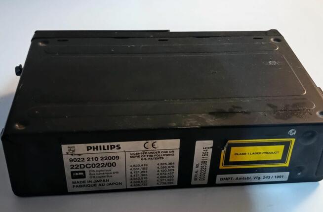 Zmieniarka samochodowa płyt CD Philips DC022