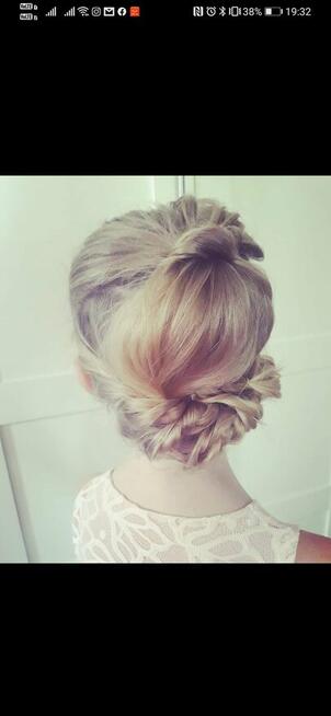 Mobilna Fryzjerka Przedłużanie Włosów