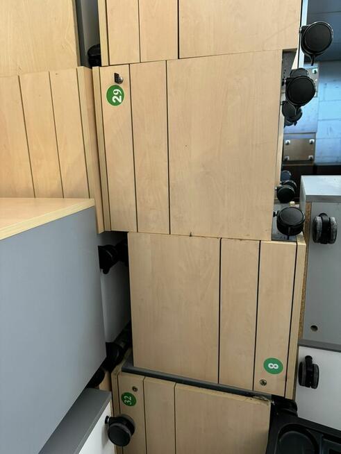 Kontenerek pod biurko przybornik jasny buk jezdny na kółkach