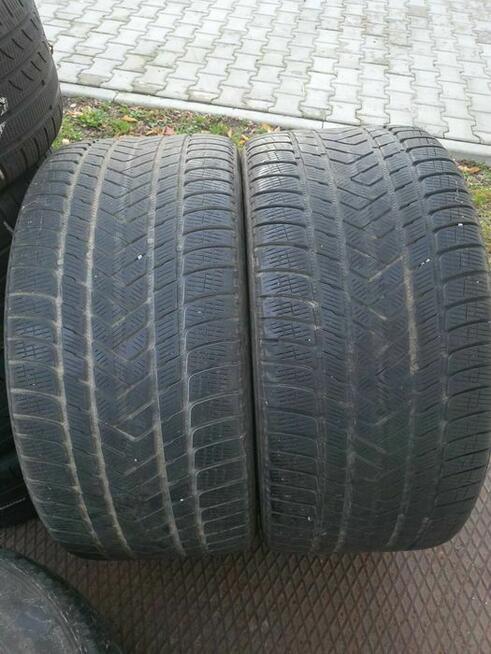 Opony zimowe Pirelli Scorpion Winter 325/35/22 4 sztuki