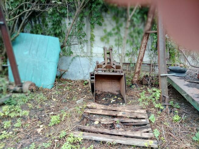 Sprzedam łyżki do koparki różne