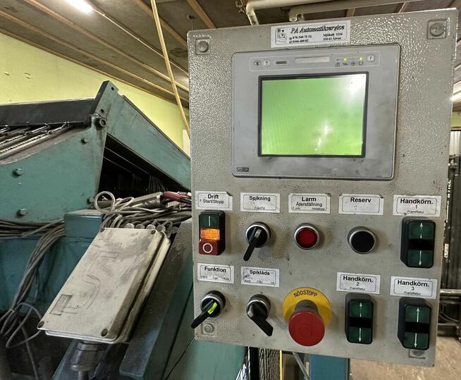 LG - linia do montazu/zbijania palet jednorazowych i EURO