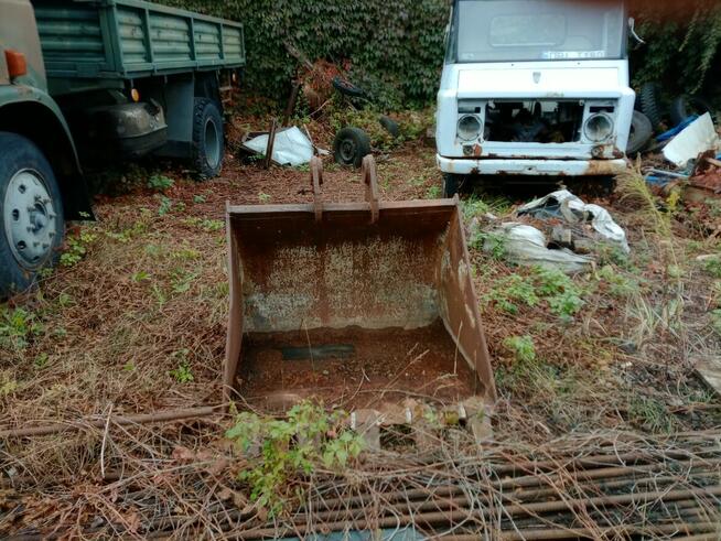 Sprzedam łyżki do koparki różne