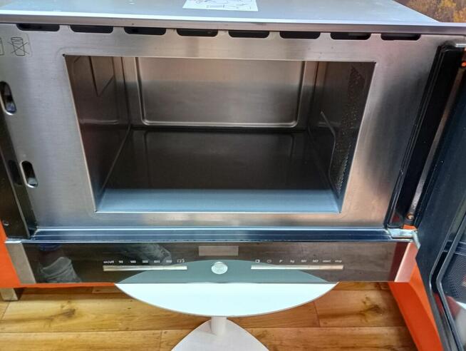 Mikrofala pod zabudowę bez talerzowa SIMENS kuchenki mikrofa