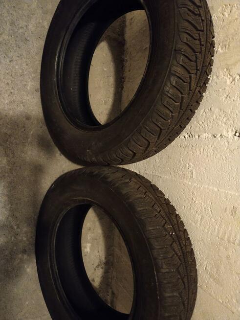 Sprzedam opony 2 sztuki i wielosezonym i 2 sztuki zimowe