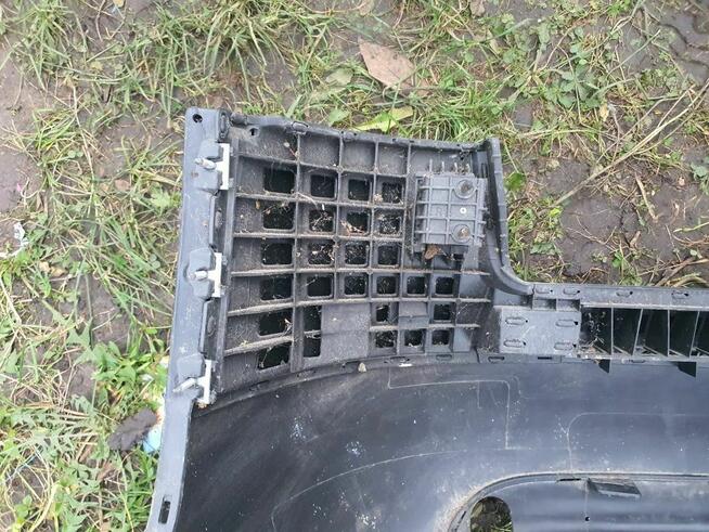 Zderzak Audi A6C5 sedan