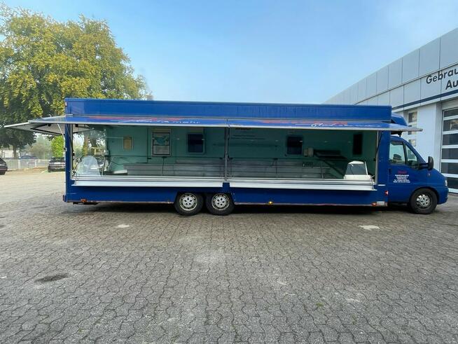 Ducato Autosklep wędlin Gastronomiczny Food Truck Foodtruck sklep bar