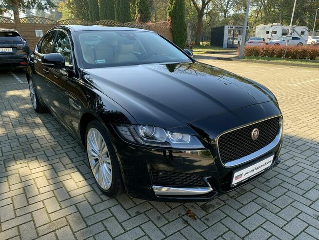 Jaguar XF 2.0d 204 KM