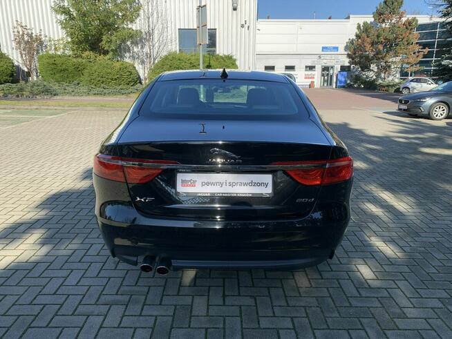 Jaguar XF 2.0d 204 KM