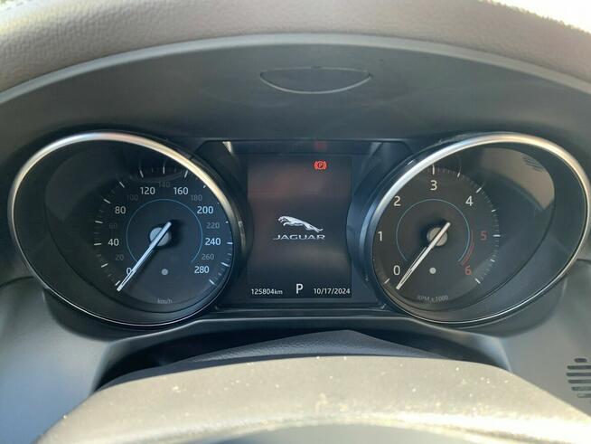 Jaguar XF 2.0d 204 KM