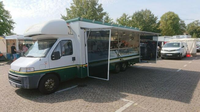 Fiat Ducato Autosklep mięso Gastronomiczny Food Truck Foodtruck sklep bar Borco