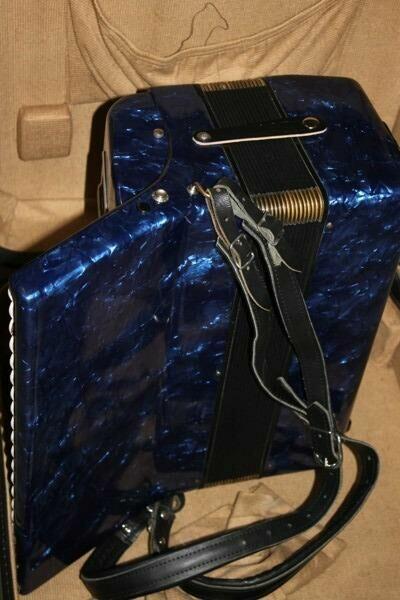 akordeon 80 basów Delicia