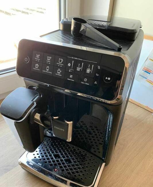 Ekspress do kawy Philips latte go