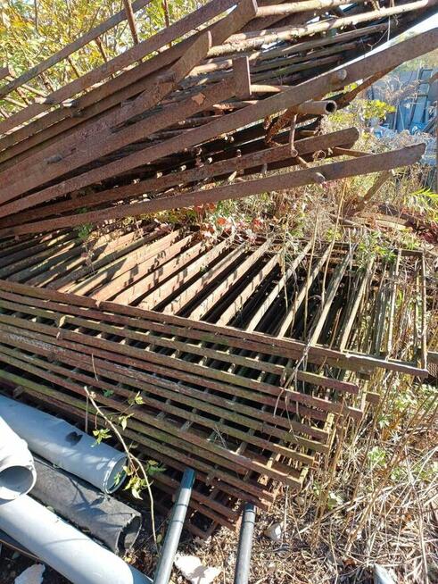 Sprzedam ramy ogrodzeniowe stal;we z demontażu