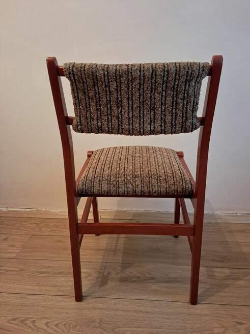 Krzesła drewniane z beżowym obiciem (2 szt.), Vintage,