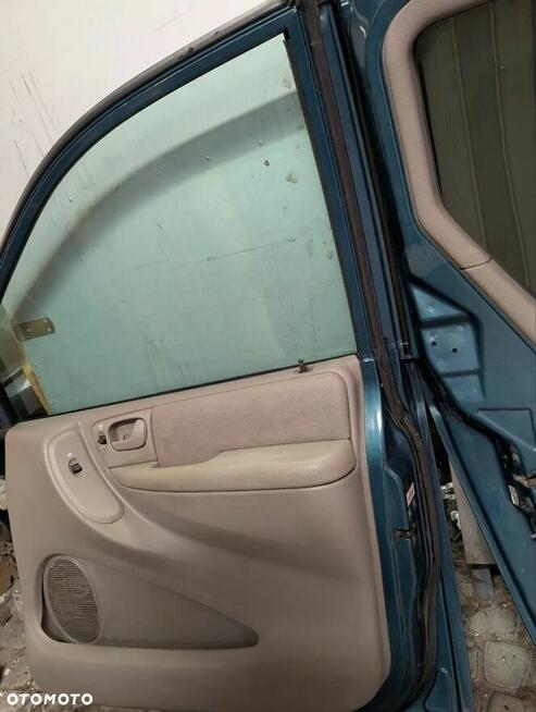 DZRWI PRZEDNIE PRAWA LEWA CHRYSLER VOYAGER + inne IV 4 00-07