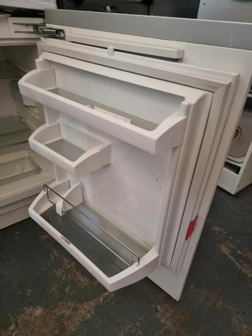 Lodówka biała pod zabudowę LIEBHERR lodówki pod zabudowę