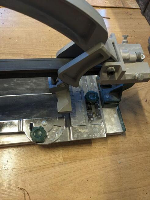 Maszynka ręczna do cięcia glazury/płytek 600/900mm