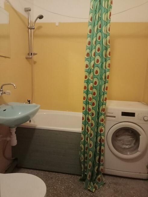 Ka-ce, Załęska. Do wynajęcia pokój z kuchnią. Opłata 1000 zł