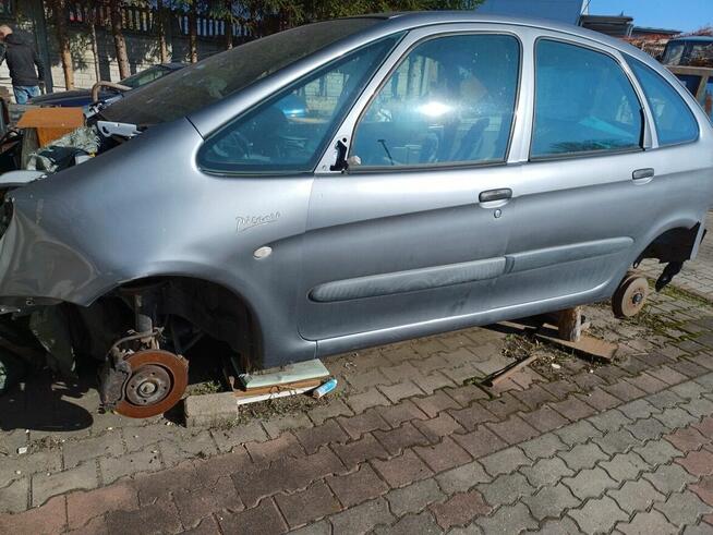 Sprzedam karoserię CITROEN XSARA PICASSO