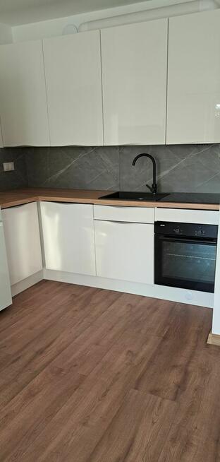 Układanie płytek, paneli tanio i solidnie, szybkie terminy