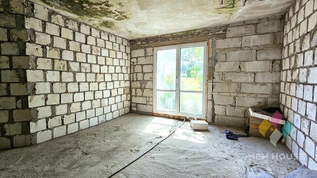 Budynek w stanie surowym, działka 1127 m2