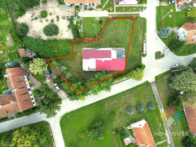 Budynek w stanie surowym, działka 1127 m2