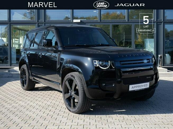 Land Rover Defender MY23.5 3.0D I6 300 KM AWD Auto X-Dynamic HSE 110 SantoriniBlack FV23%