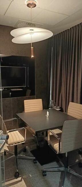 Biura Q22 – al. Jana Pawła II 22