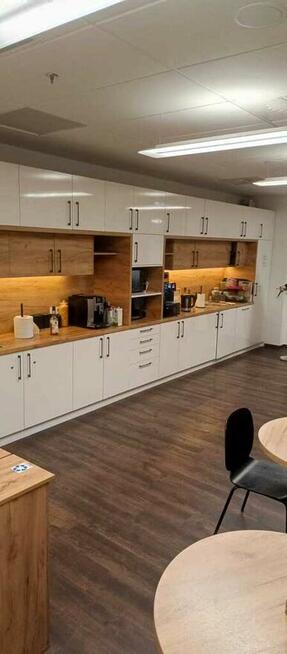 Biura Q22 – al. Jana Pawła II 22