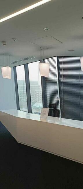 Komfortowe Biura – Q22, al. Jana Pawła II 22