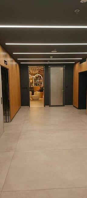 Grzybowska Park –Komfortowe Biura na Grzybowska 5a