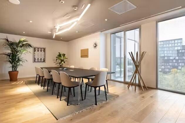 Przestrzenie coworkingowe – Mokotów Domaniewska