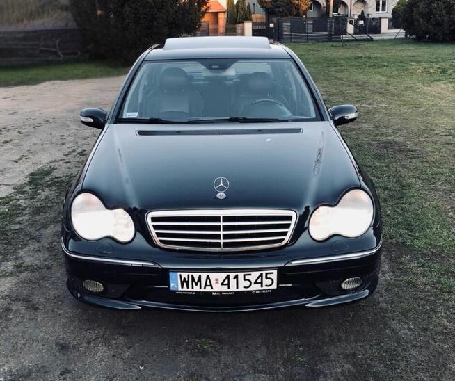 Mercedes Benz C32 AMG