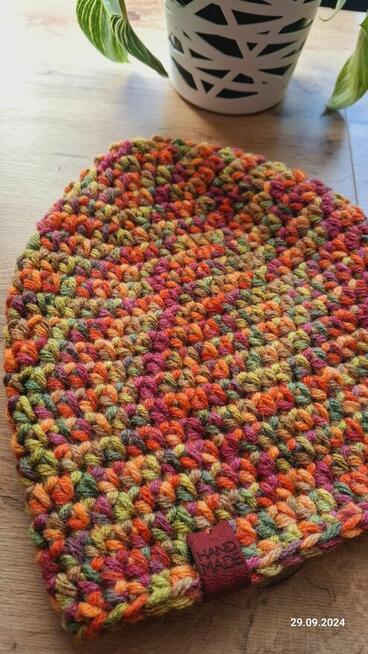 Komplet czapka typu smerfetka z kominem \