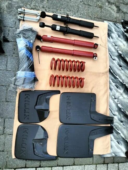 Części NOWE Toyota Hilux 2.8 GR Sport II 2024 (OEM)