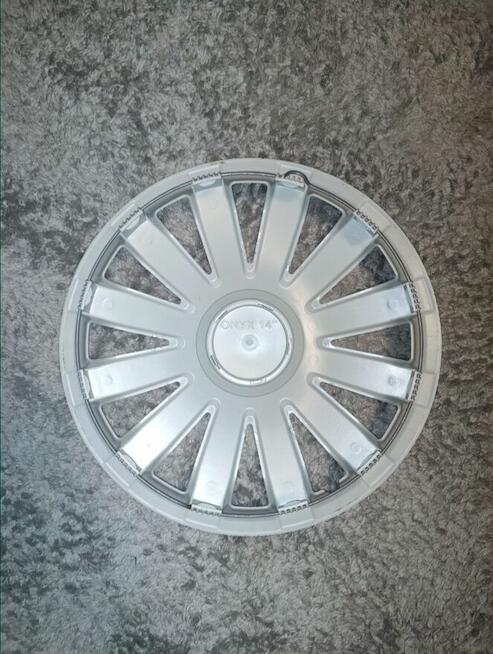 Kołpak 14 cali uniwersalny srebrny