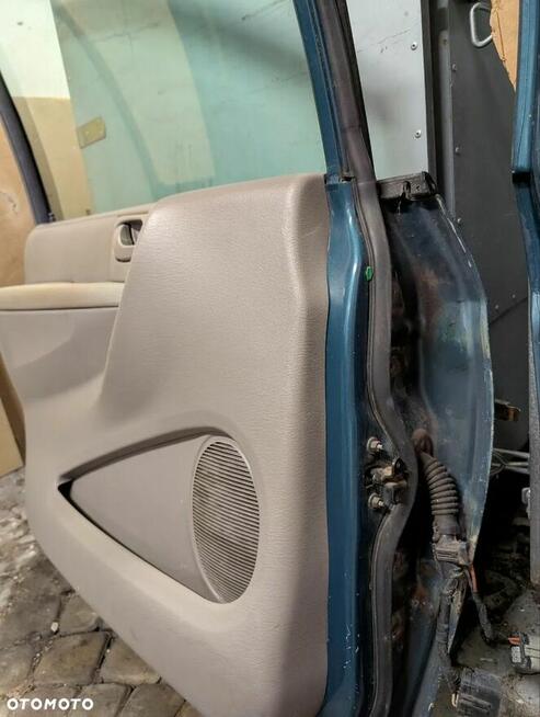 DZRWI PRZEDNIE PRAWA LEWA CHRYSLER VOYAGER + inne IV 4 00-07