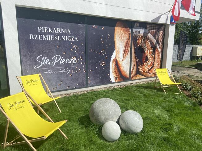 Oklejanie witryn sklepowych szyb + druk Warszawa i okolice