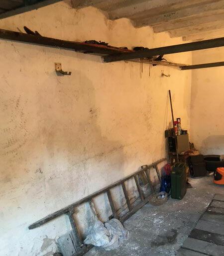 Garaż murowany z kanałem