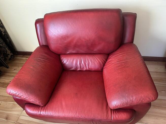 Sprzedam komplet wypoczynkowy ze skóry