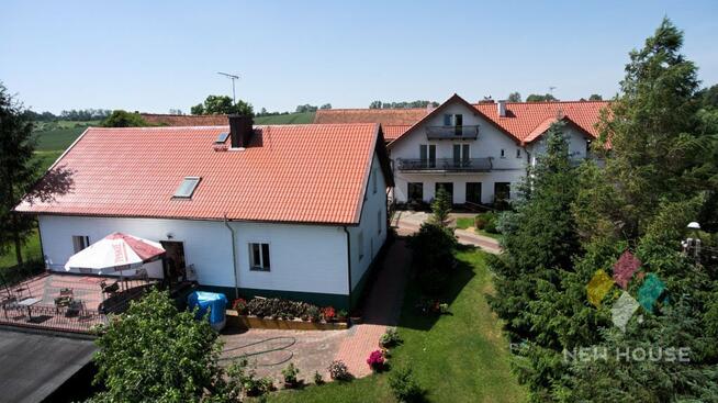 Zajazd z linią brzegową jez. Juksty