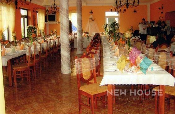 Zajazd z linią brzegową jez. Juksty