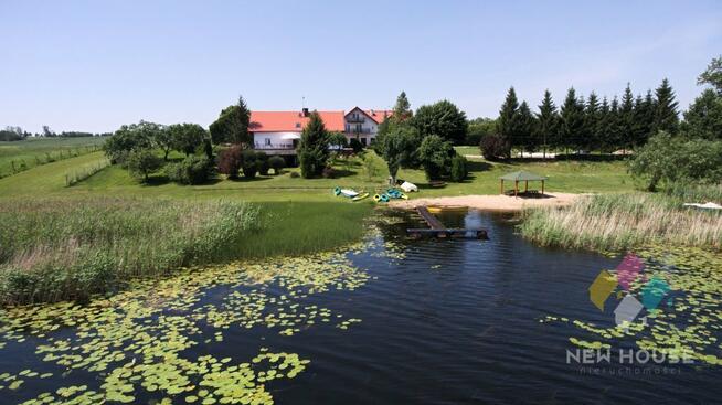 Działka zabudowana z linią brzegową jez.Juksty