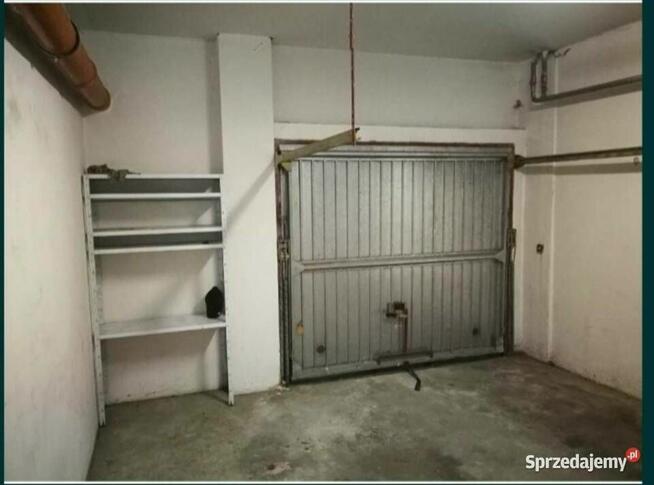 Duży garaż do wynajęcia 25m2.Jana Sawy 4